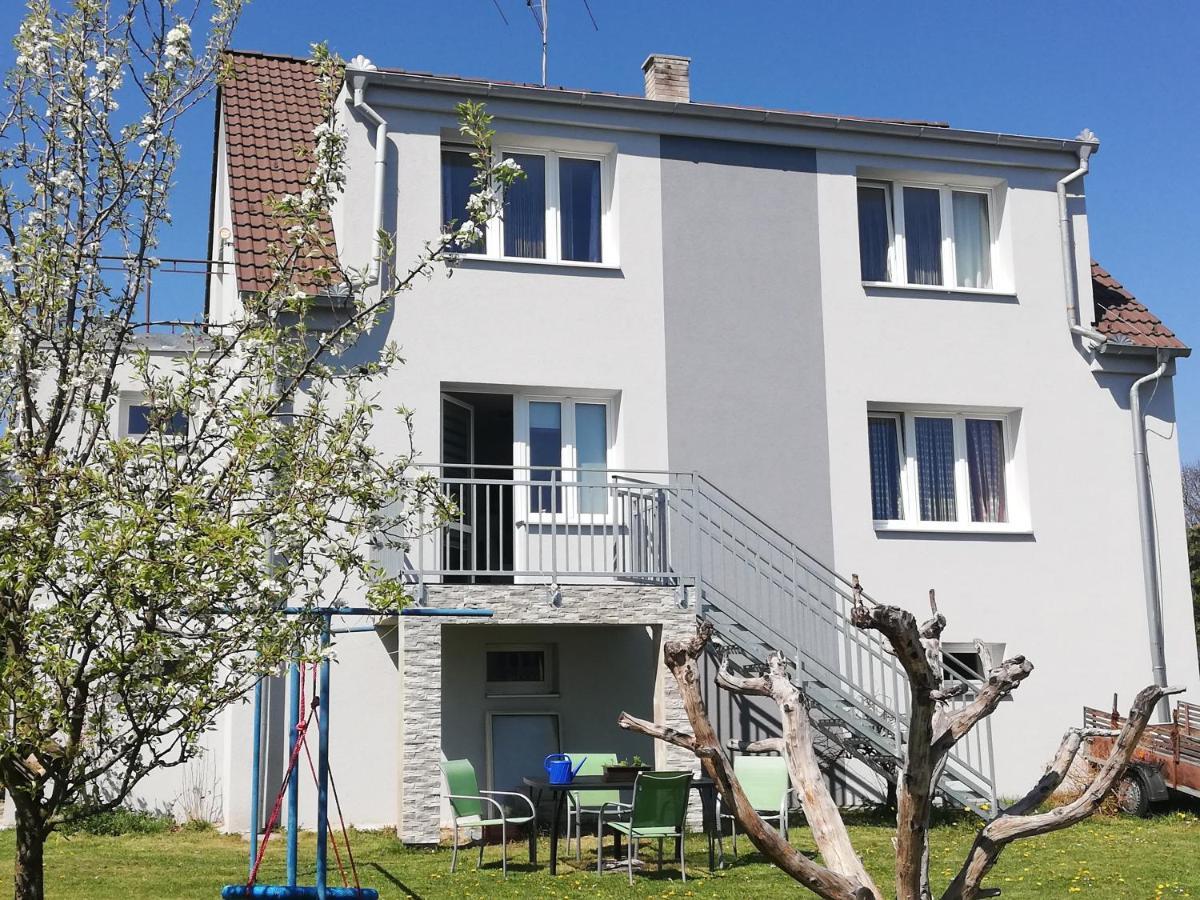 Apartmány MK Nové Hrady Buitenkant foto